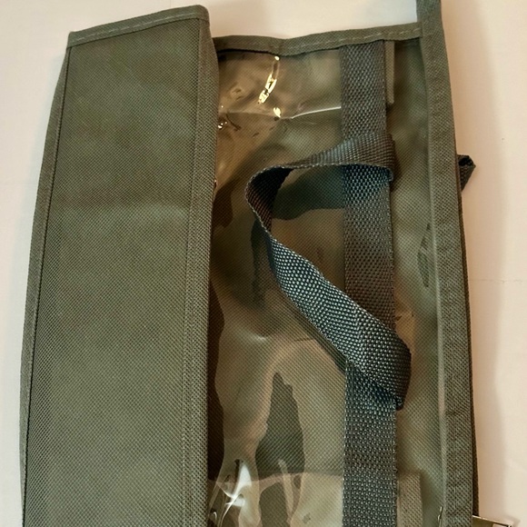 Clear See-Through Zipper Bag with Gray Handles – Versatile & Spacious - Picture 4 of 16